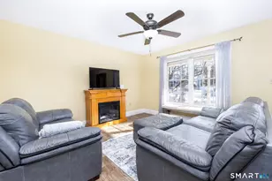 115 Cynrose Pl, Meriden, CT 06451 - Photo 12