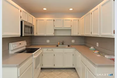 968 Heritage Village #A, Southbury, CT 06488 - Photo 6