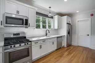 30 Fairmont Pl, Shelton, CT 06484 - Photo 4