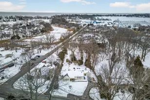 137 S Montowese St, Branford, CT 06405 - Photo 34