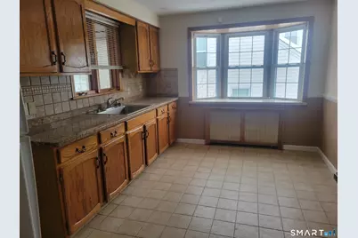 160 Wilmot Road, Hamden, CT 06514 - Photo 2