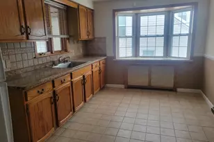 160 Wilmot Rd, Hamden, CT 06514 - Photo 2