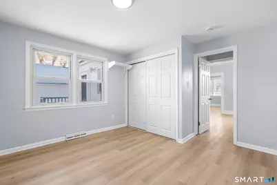 21 Richards Street, West Haven, CT 06516 - Photo 14