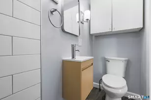 21 Richards St, West Haven, CT 06516 - Photo 12