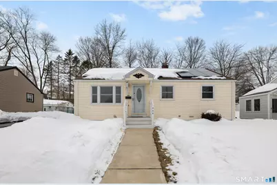 208 Mountain Street, Hartford, CT 06106 - Photo 1