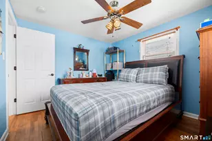 208 Mountain St, Hartford, CT 06106 - Photo 16