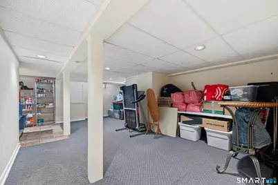 208 Mountain Street, Hartford, CT 06106 - Photo 18