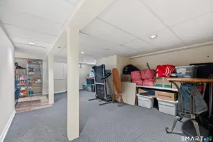 208 Mountain St, Hartford, CT 06106 - Photo 18