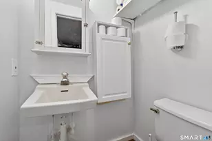 133 Haddad Rd, Waterbury, CT 06708 - Photo 28