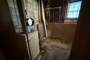 98 1st St, Suffield, CT 06078 - Photo 24