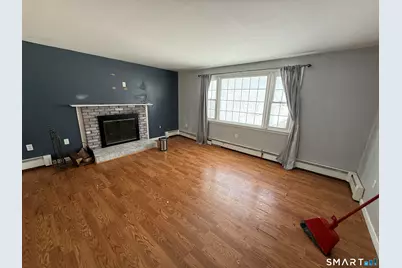 98 1st Street, Suffield, CT 06078 - Photo 8