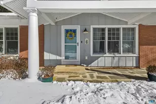 156 Stone House Ln, Guilford, CT 06437 - Photo 4