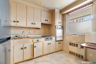 71 Strawberry Hill Ave, Stamford, CT 06902 - Photo 12