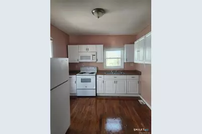 141 Hicks Street, Bridgeport, CT 06608 - Photo 6