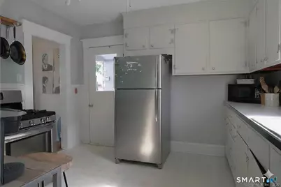 17 Lincoln Avenue, Milford, CT 06460 - Photo 14