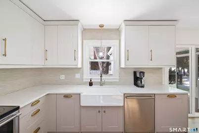 6 Riched Lane, Montville, CT 06382 - Photo 12