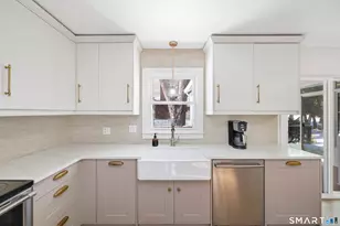 6 Riched Ln, Montville, CT 06382 - Photo 12