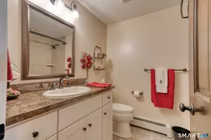 41 Kingswood Dr, Southington, CT 06489 - Photo 12