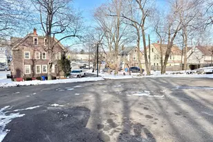 342 Center St, Manchester, CT 06040 - Photo 16