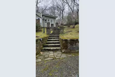 134 Delaware Road, Easton, CT 06612 - Photo 2