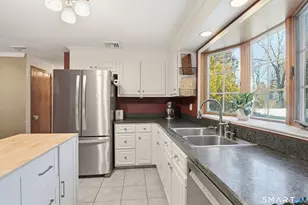 457 Curtiss St, Southington, CT 06489 - Photo 14