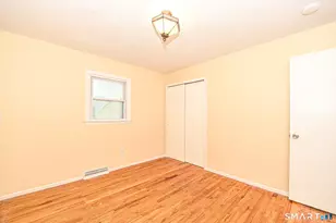 90 Mary Ellen Dr, Milford, CT 06460 - Photo 18