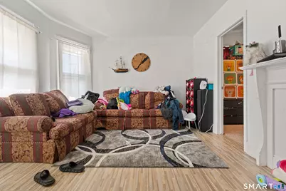 1036 Maplewood Avenue, Bridgeport, CT 06605 - Photo 8