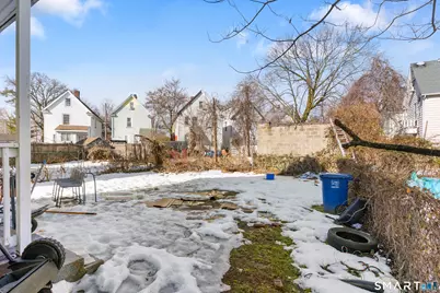 1036 Maplewood Avenue, Bridgeport, CT 06605 - Photo 34