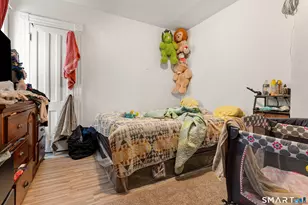 1036 Maplewood Ave, Bridgeport, CT 06605 - Photo 14