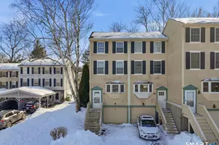 182 Rising Trail Dr, Middletown, CT 06457 - Photo 4