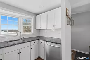 182 Rising Trail Dr, Middletown, CT 06457 - Photo 12