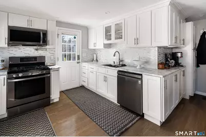 191 Hobart Avenue, Greenwich, CT 06831 - Photo 6