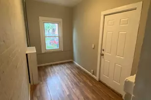 445 Albany Ave, Hartford, CT 06120 - Photo 2