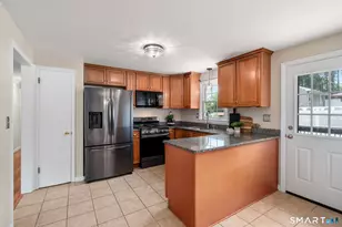 9 Gray Rd, South Windsor, CT 06074 - Photo 8