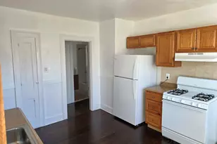 219 Columbia St, New Britain, CT 06052 - Photo 4