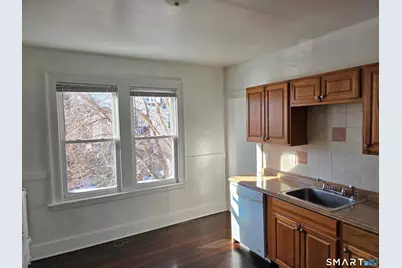 219 Columbia Street #2ndfl, New Britain, CT 06052 - Photo 6