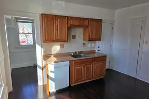 219 Columbia St, New Britain, CT 06052 - Photo 8