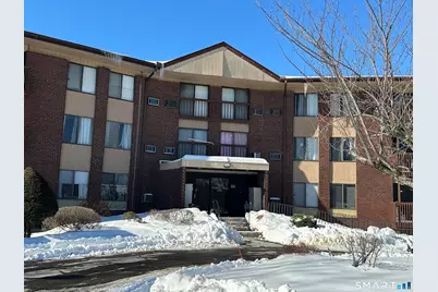 1312 Cromwell Hills Drive #1312, Cromwell, CT 06416 - Photo 2