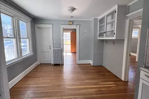 269 Helen St, Hamden, CT 06514 - Photo 6