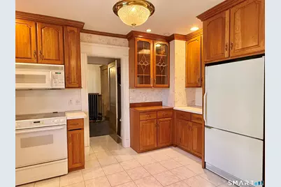 82 Coniston Avenue, Waterbury, CT 06708 - Photo 4