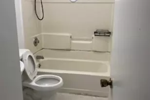 17 Park Pl, Danbury, CT 06810 - Photo 6