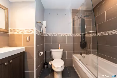 160 Rock Rimmon Road, Stamford, CT 06903 - Photo 18