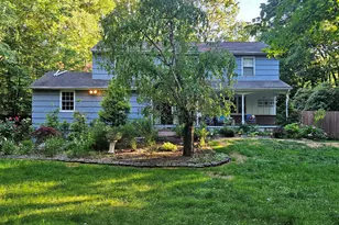 160 Rock Rimmon Rd, Stamford, CT 06903 - Photo 2