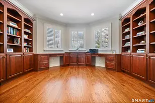 205 E Rocks Rd, Norwalk, CT 06851 - Photo 14