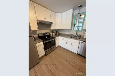 77 Lyme Street #2L, Old Lyme, CT 06371 - Photo 2