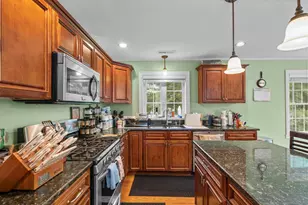 55 Allen St, New Britain, CT 06053 - Photo 22