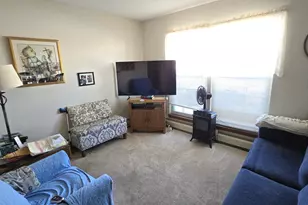 14 Pinney St, Ellington, CT 06029 - Photo 2