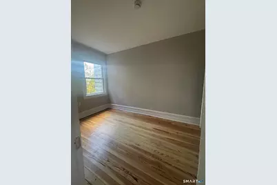 287 Dover Street, Bridgeport, CT 06610 - Photo 8