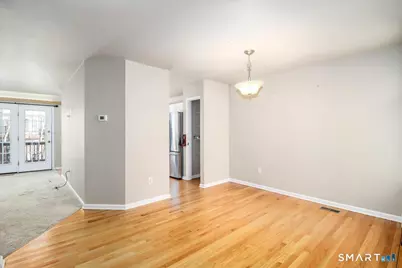 2004 Eaton Court #2004, Danbury, CT 06811 - Photo 4