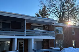 108 Oakwood Ave, West Hartford, CT 06119 - Photo 2